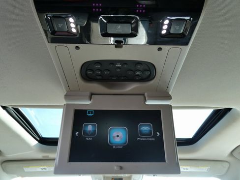 Used 2020 GMC Yukon SLT w/ Open Road Package image 24