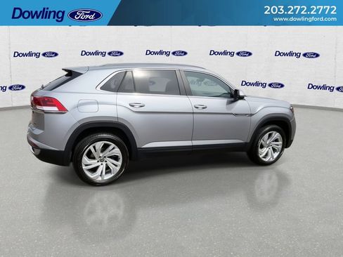 Used 2020 Volkswagen Atlas Cross Sport SEL image 4