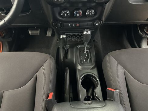 Used 2014 Jeep Wrangler Unlimited Sport w/ Quick Order Package 24S AWD/4WD image 23