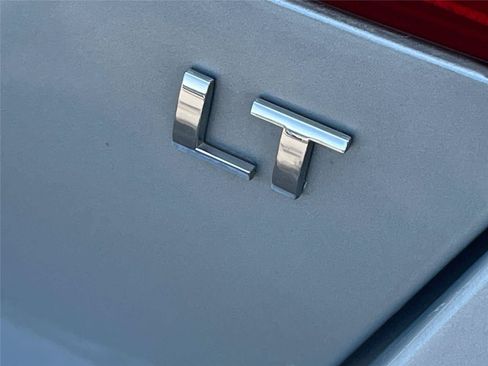 Used 2014 Chevrolet Impala LT w/ Premium Seating Package FWD image 10