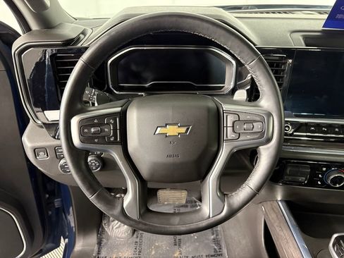 Used 2024 Chevrolet Silverado 1500 LTZ w/ Z71 Off-Road Package image 16