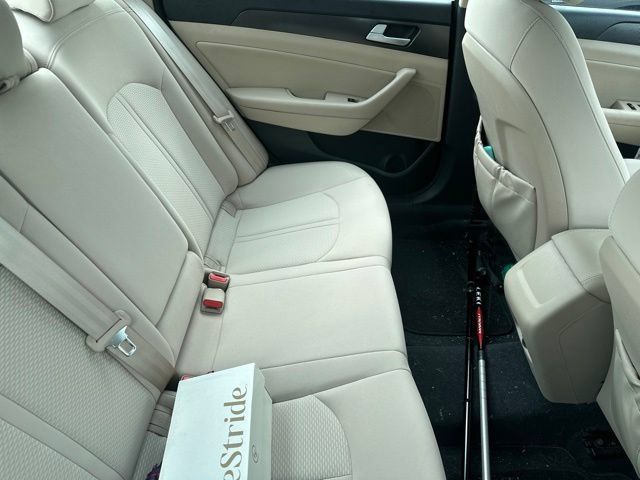 Used 2015 Hyundai Sonata Sport FWD image 6