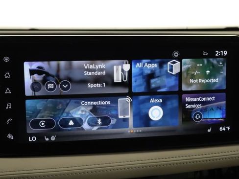 Used 2023 Nissan Ariya FWD image 29