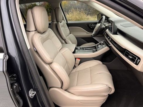 Used 2024 Lincoln Aviator Reserve w/ Equipment Group 201A image 27
