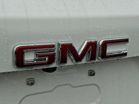 New 2026 GMC Terrain Elevation image 12