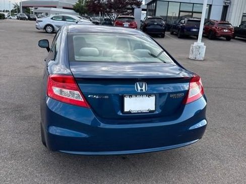 Used 2012 Honda Civic LX image 2