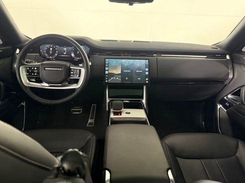 Used 2024 Land Rover Range Rover Long Wheelbase SE AWD/4WD image 26