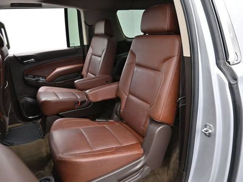 Used 2015 Chevrolet Suburban LTZ AWD/4WD image 29