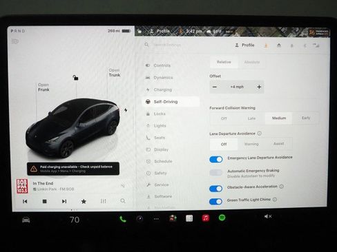 Used 2025 Tesla Model Y Long Range RWD image 30
