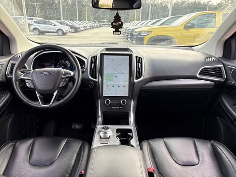 Certified 2021 Ford Edge Titanium image 7