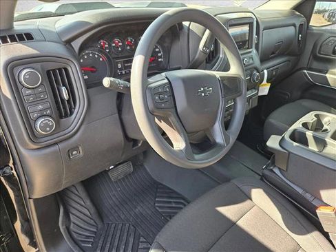 New 2026 Chevrolet Silverado 1500 Custom Trail Boss w/ Midnight Edition image 3