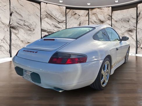 Used 2001 Porsche 911 Carrera 4 image 6