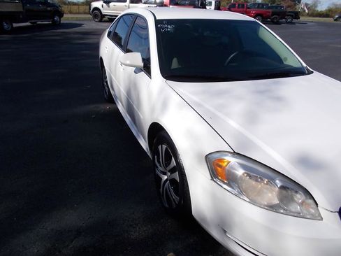 Used 2011 Chevrolet Impala LS image 10
