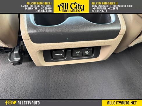 Used 2018 Honda Odyssey Elite image 45