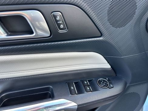 Used 2024 Ford Mustang Premium image 23