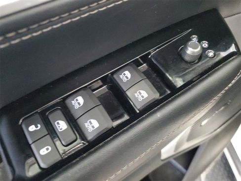 Used 2022 Jeep Wagoneer Series II image 18