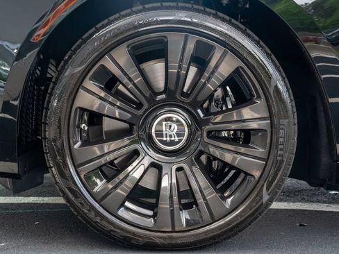 Used 2023 Rolls-Royce Ghost AWD/4WD image 22