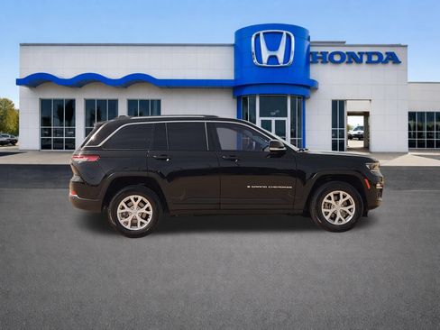 Used 2022 Jeep Grand Cherokee Limited RWD image 7