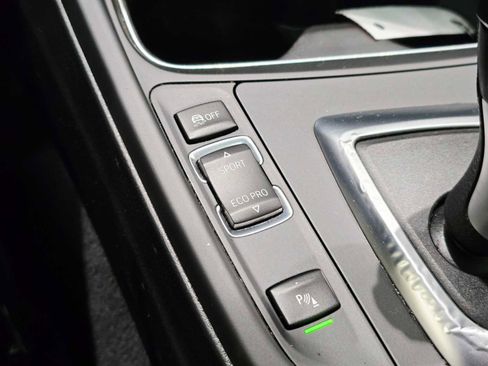 Used 2015 BMW 320i Sedan image 17