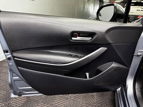Used 2021 Toyota Corolla SE image 34