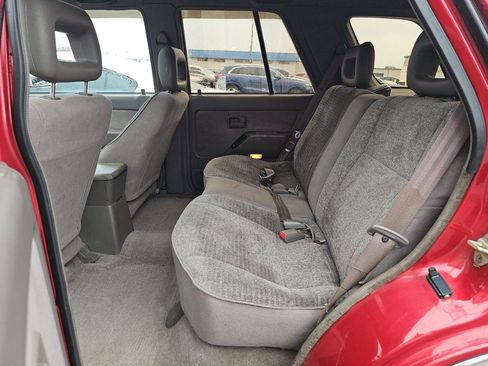 Used 1994 Isuzu Rodeo LS RWD image 12