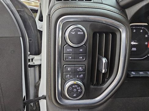 Used 2022 GMC Sierra 1500 AT4 w/ AT4 Premium Package image 35