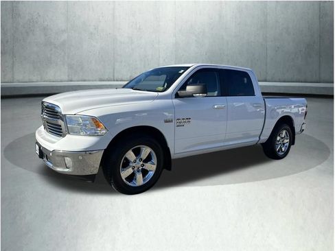 Used 2019 RAM 1500 Big Horn AWD/4WD image 1