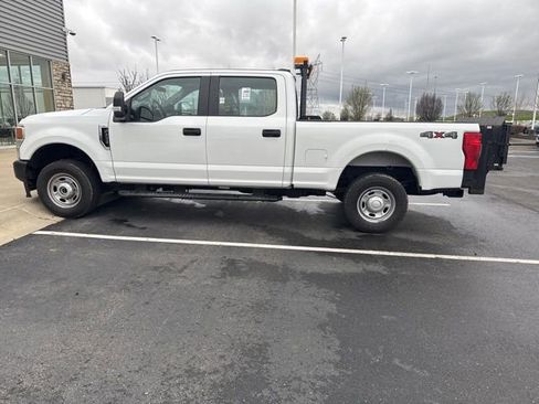 Used 2022 Ford F250 XL w/ Power Equipment Group image 12