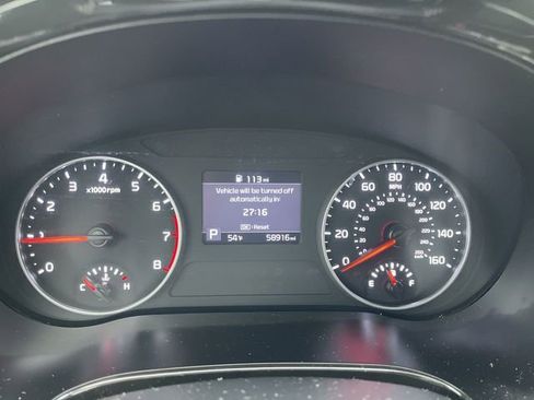 Used 2022 Kia Seltos EX AWD/4WD image 16