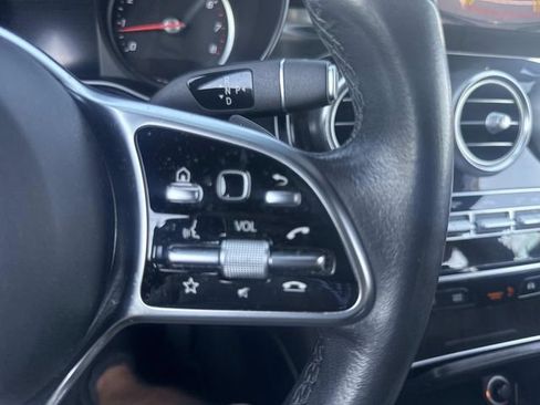 Used 2020 Mercedes-Benz GLC 300 4MATIC image 35