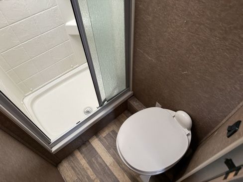 Used 2014 Mercedes-Benz Sprinter 3500 image 58