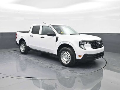 New 2025 Ford Maverick XL w/ Equipment Group 102A