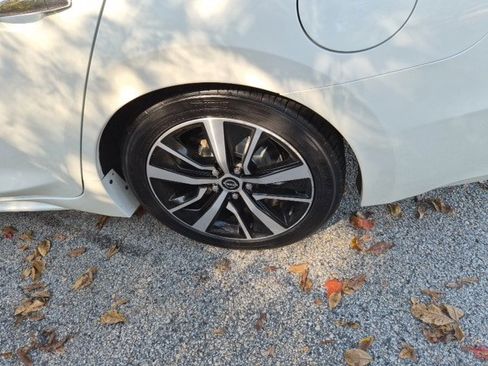 Used 2023 Nissan Maxima SV w/ Floor Mat Group image 9