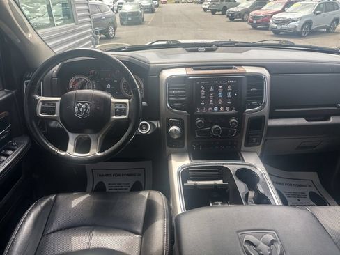 Used 2017 RAM 1500 Laramie w/ Convenience Group AWD/4WD image 16