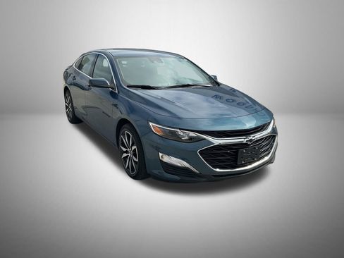 Used 2024 Chevrolet Malibu RS image 3