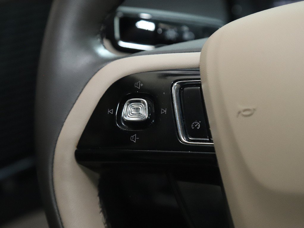Used 2022 Lincoln Corsair AWD w/ Equipment Group 101A image 22