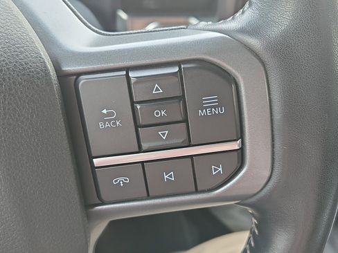 Certified 2021 Ford F150 Lariat w/ Equipment Group 502A High image 26