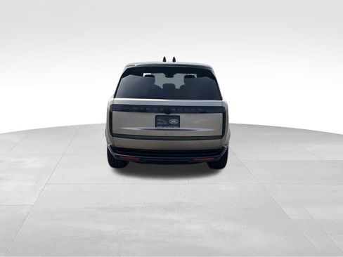 New 2025 Land Rover Range Rover SE image 4