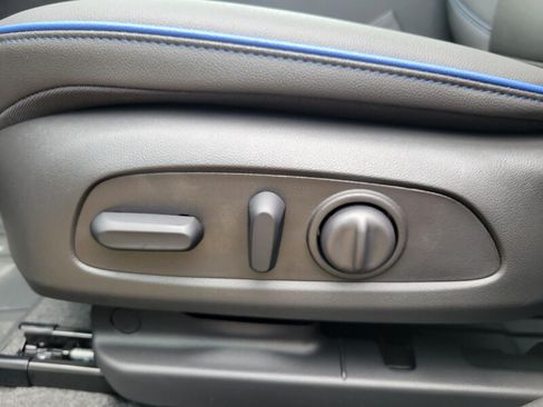 New 2026 Buick Envista Sport Touring w/ Convenience I Package FWD image 12