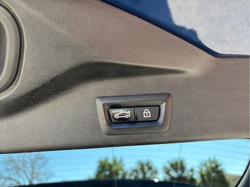 Used 2021 BMW X5 xDrive45e w/ Premium Package image 55