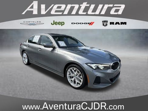 Used 2025 BMW 330i Sedan RWD image 1