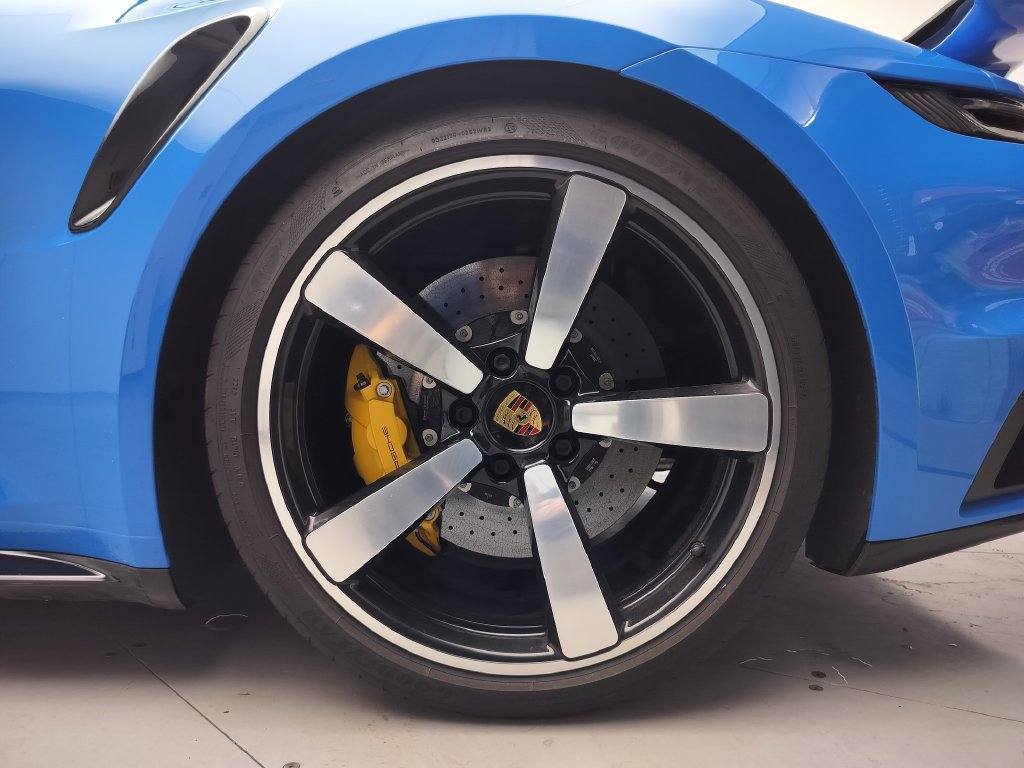 Used 2022 Porsche 911 Turbo S AWD/4WD image 29