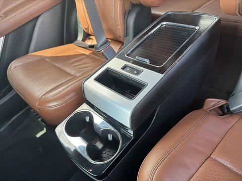 Used 2020 Lincoln Aviator Reserve w/ Equipment Group 202A image 28