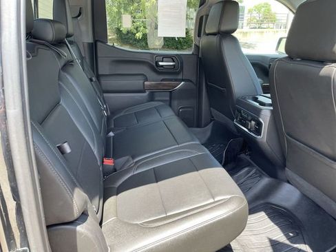 Used 2019 GMC Sierra 1500 SLT w/ SLT Premium Plus Package AWD/4WD image 15