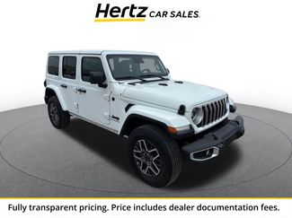 Used 2025 Jeep Wrangler Unlimited Sahara AWD/4WD video 1