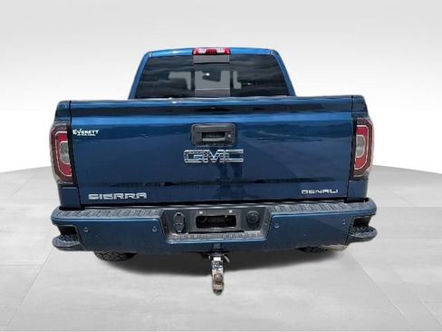 Used 2017 GMC Sierra 1500 Denali AWD/4WD image 4