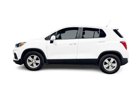 Used 2021 Chevrolet Trax LS w/ Tint and Cruise Package FWD image 1