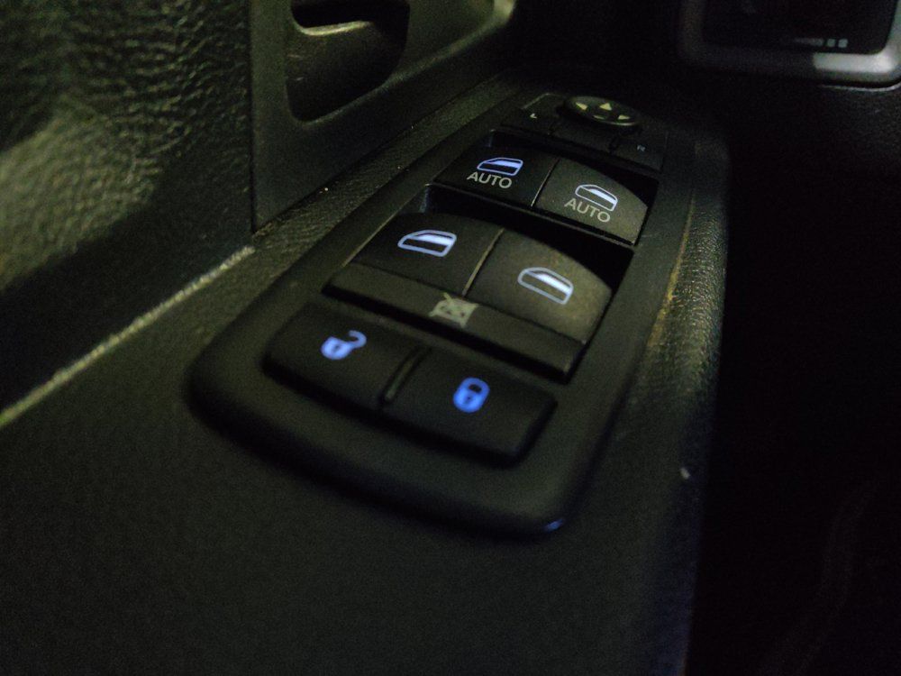 Used 2018 RAM 1500 Express RWD image 27