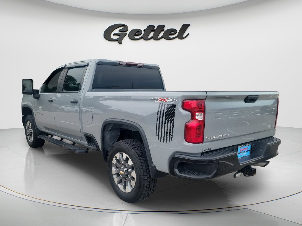 Used 2024 Chevrolet Silverado 2500 Custom AWD/4WD image 7