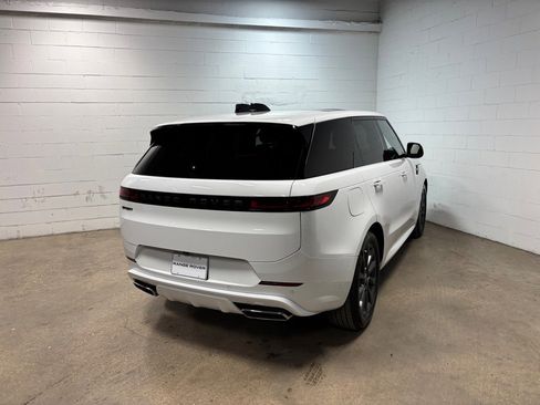 New 2025 Land Rover Range Rover Sport Dynamic SE image 7